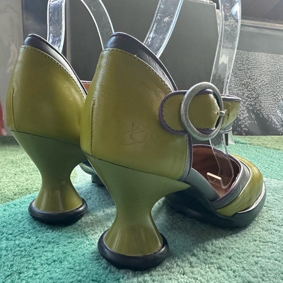 Fluevog NEARLY NEW Mini Elif olive/gray/purple asymmetrical buckle heel - 8.5 - Picture 6 of 16